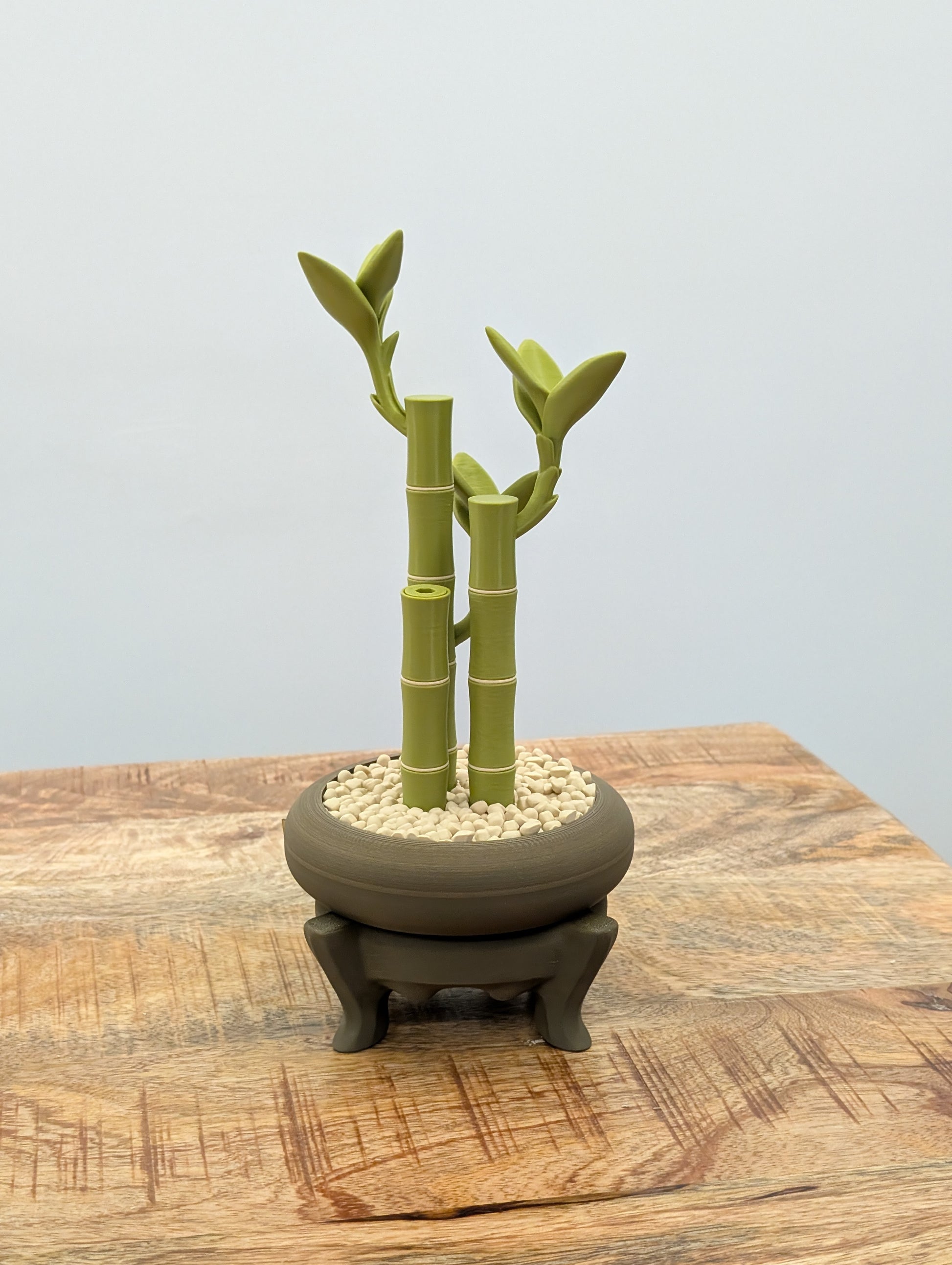 Bamboo Multifunzionale: cacciavite, porta punte e metro nascosto