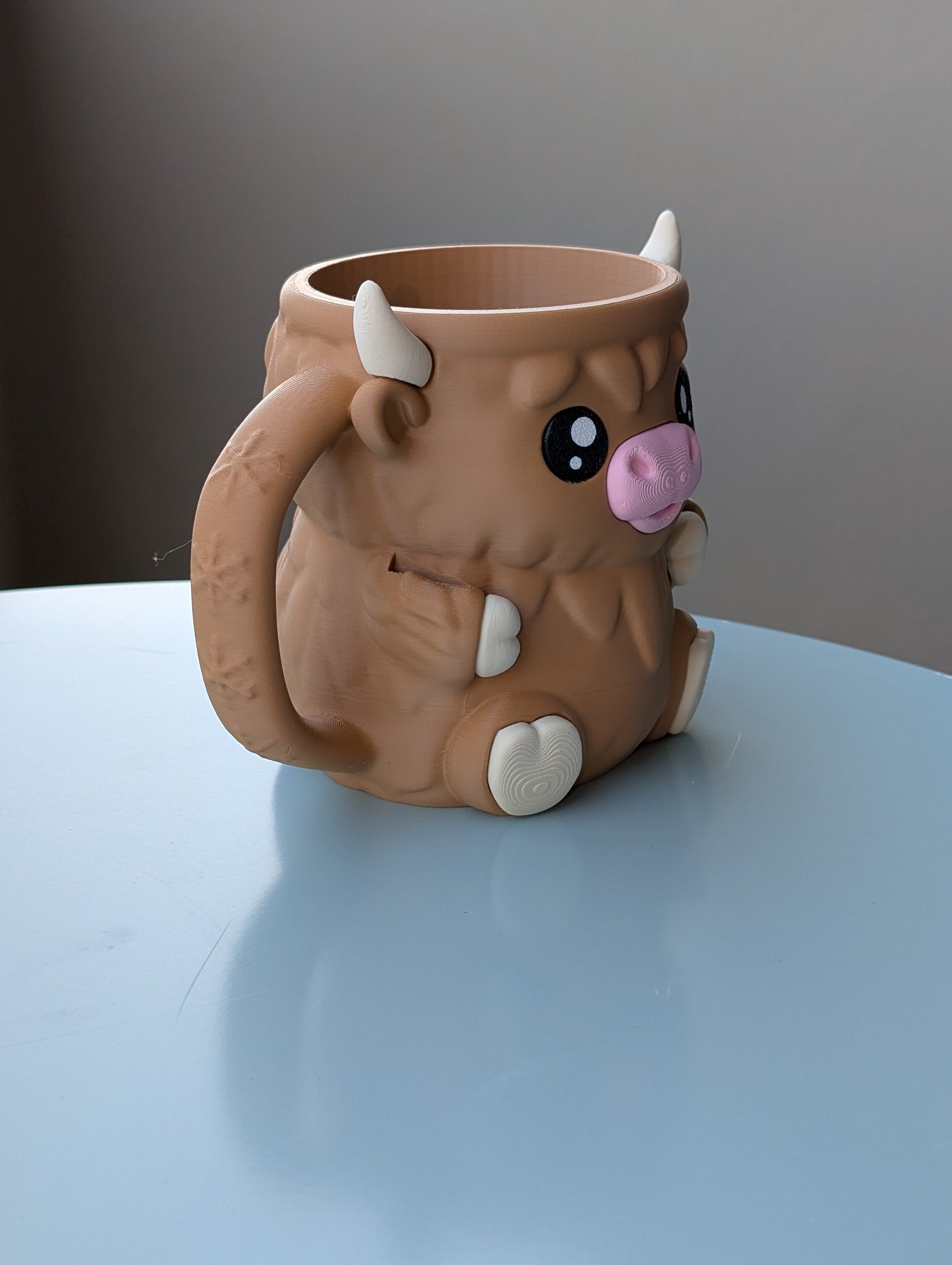 Highli, la mucca Highlander portagelato