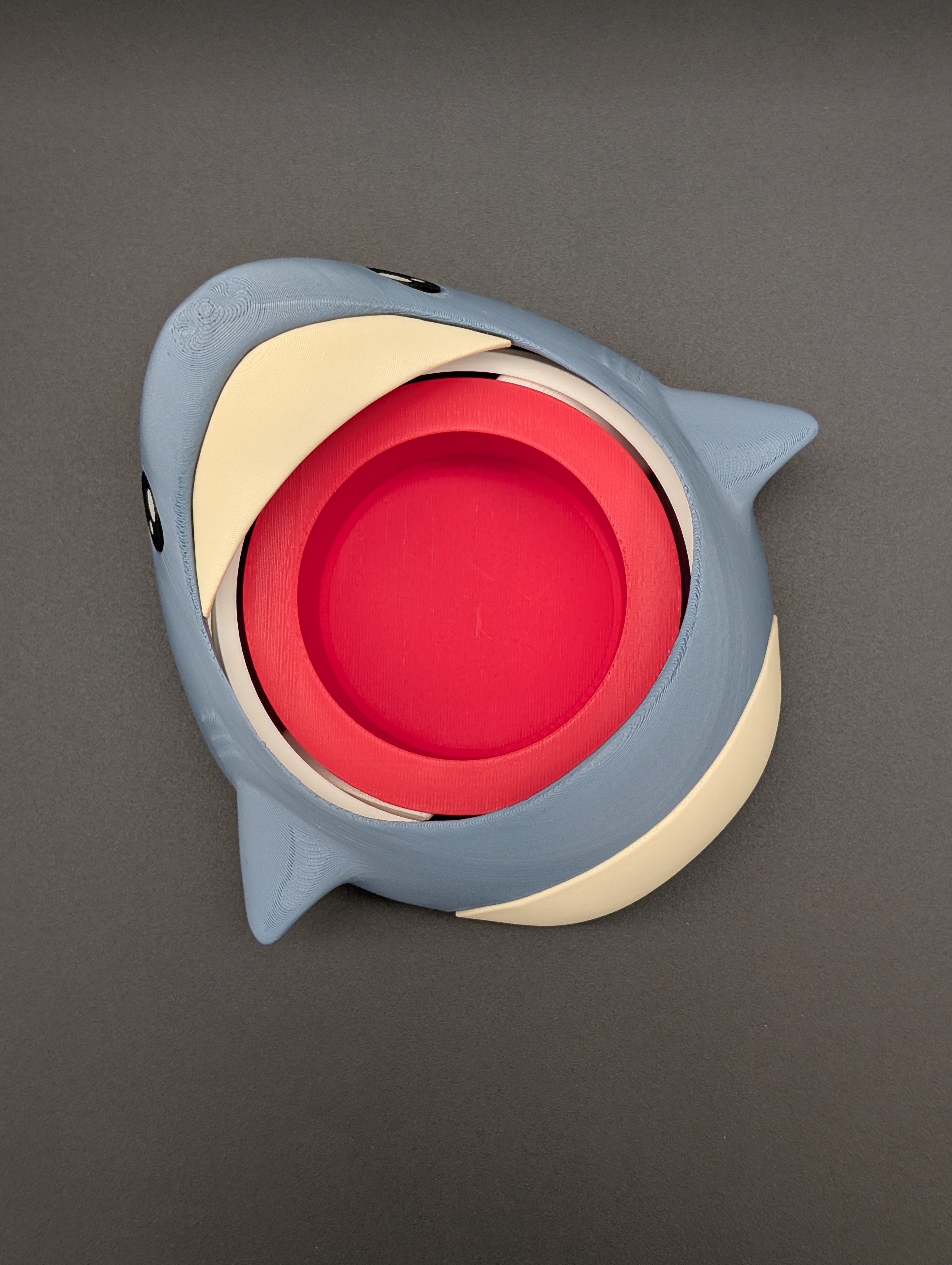 Sharky, lo squalo portalattine